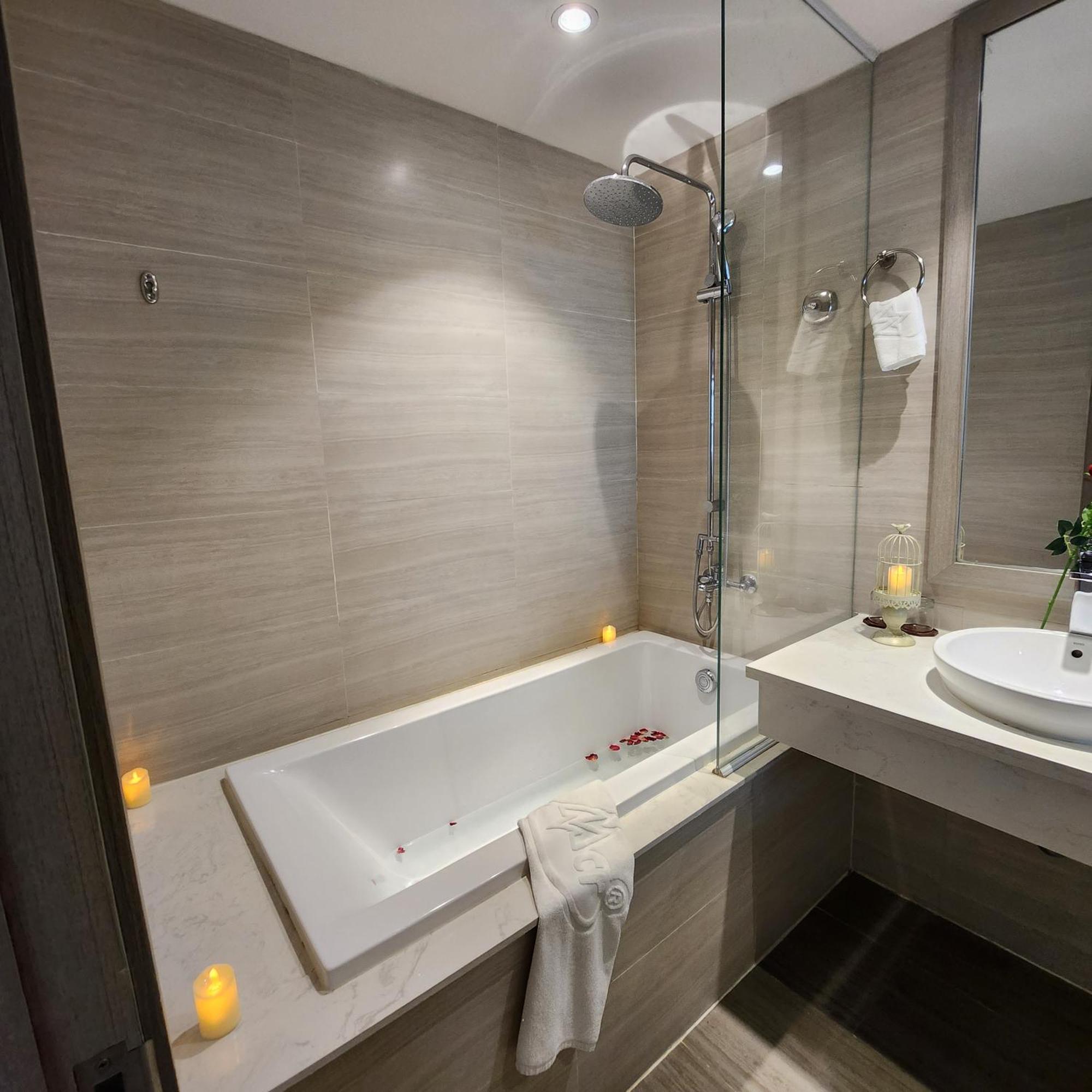 The Mcr Luxury Nha Trang Hotell Eksteriør bilde
